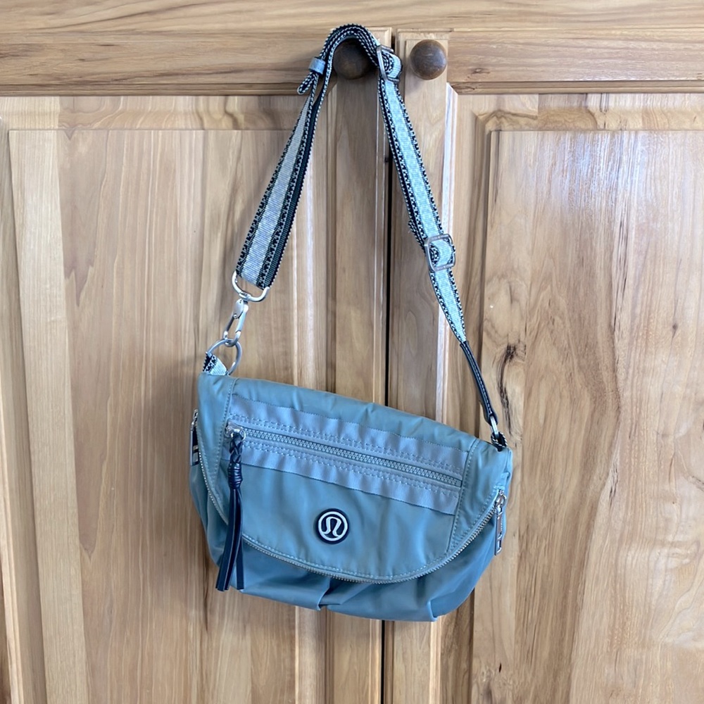 lululemon athletica Dance Your Asana Off Festival Crossbody Bag